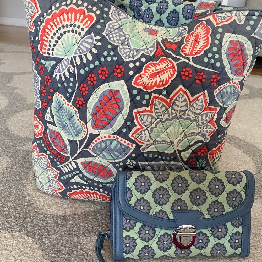 Vera Bradley Nomadic Floral Tote Purse & Wallet